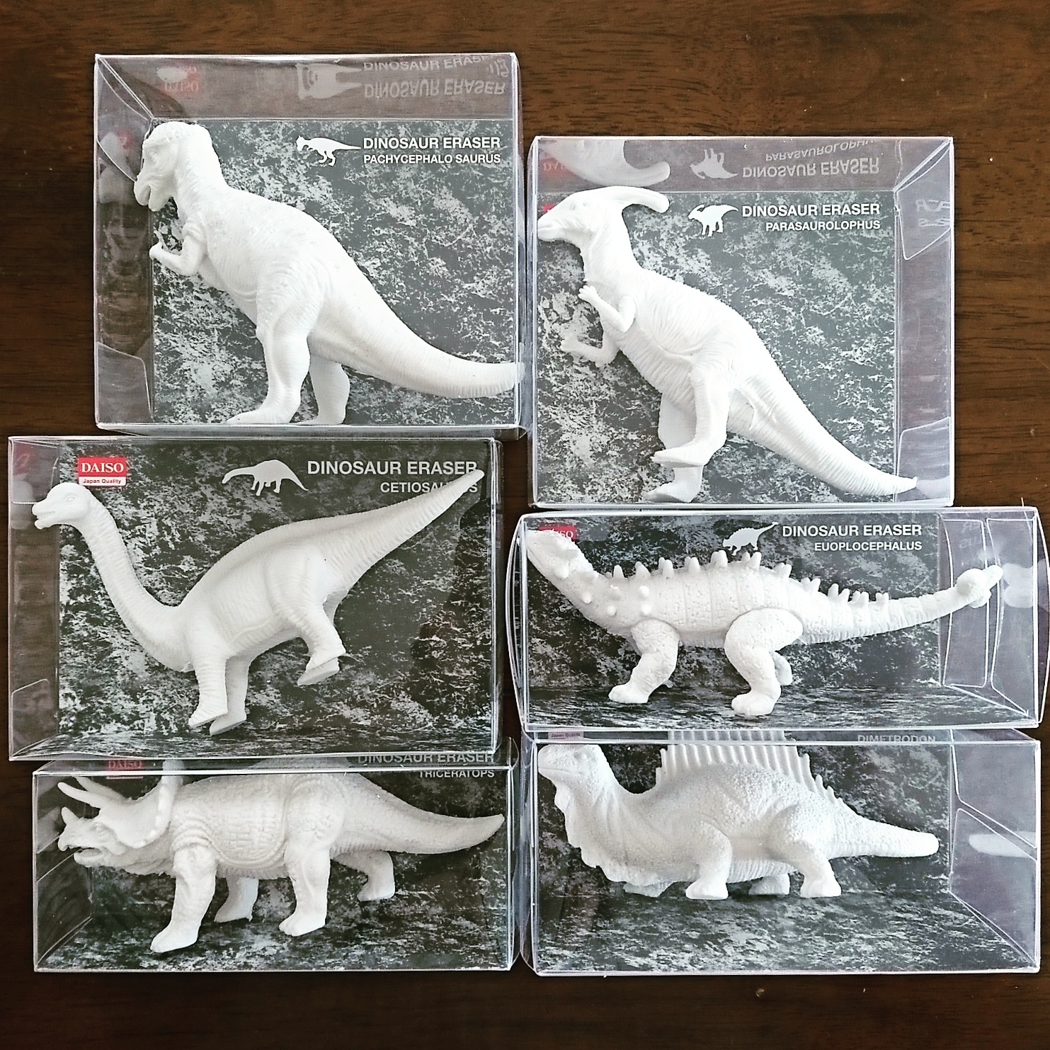 ダイソー5月の新作 動物と恐竜の立体消しゴム - 消しゴムカフェ 