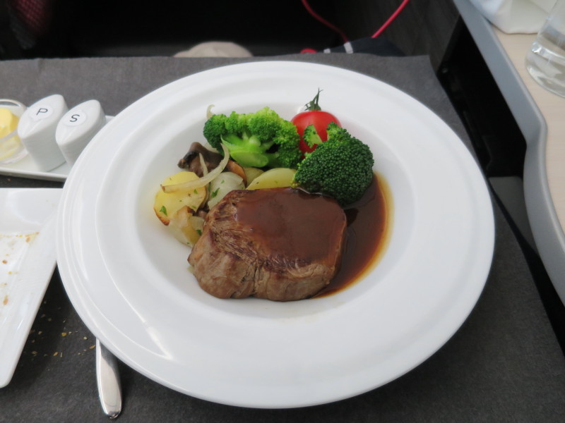JL772　ビジネスクラス　シドニー→成田　搭乗記　機内食