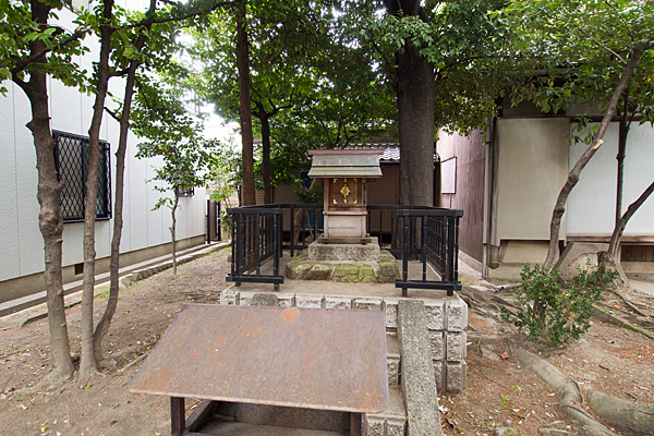 四番町神明社竜神社の社