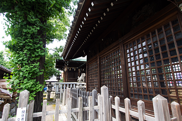 中島八幡社社殿