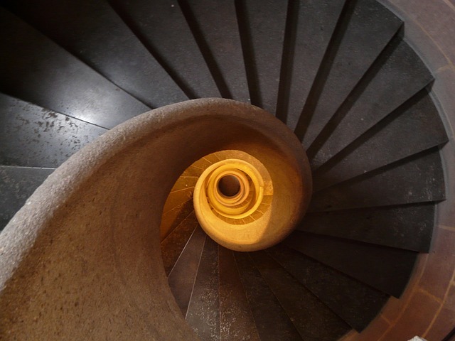 stairs-8443_640.jpg